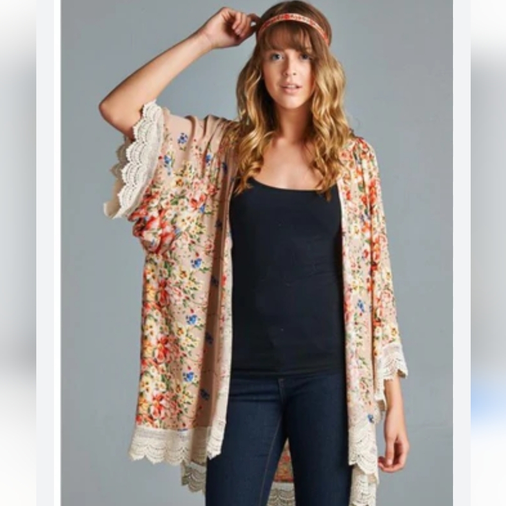 Umgee Floral Romantic Boho Lace Trim Kimono